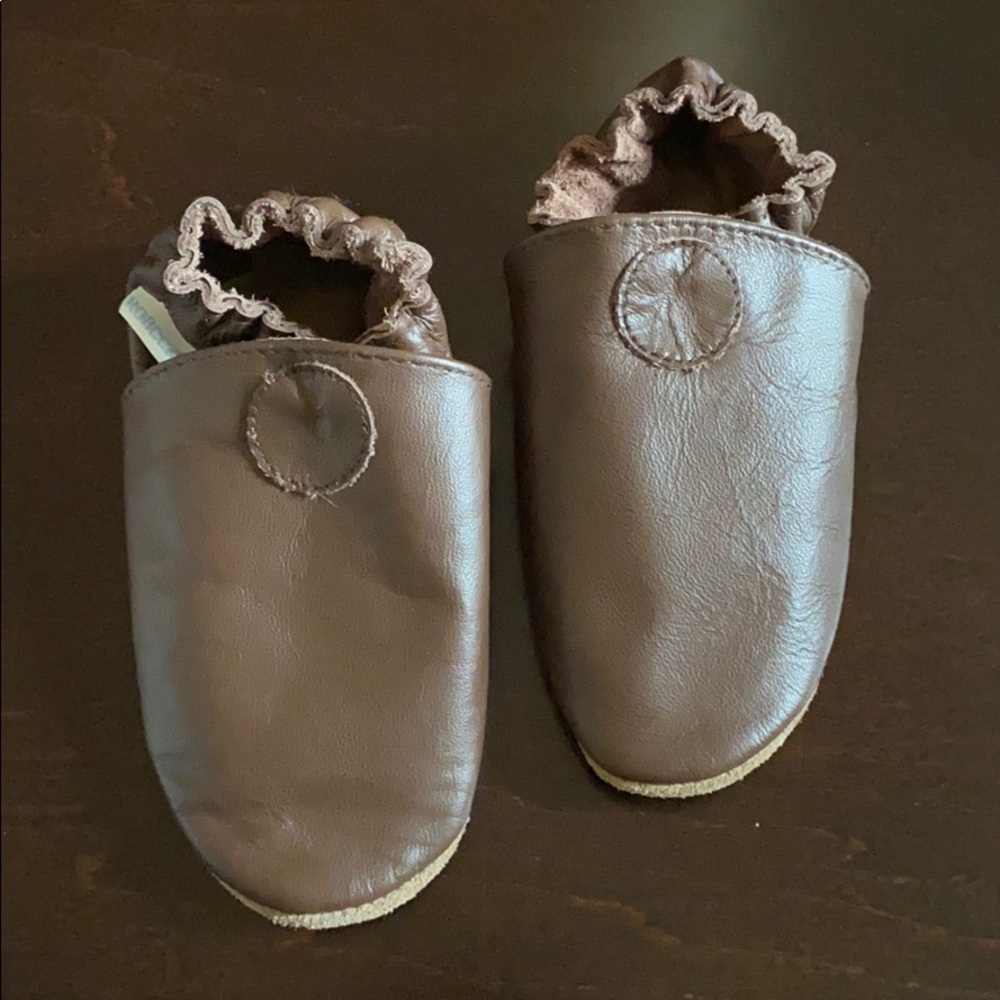 Robeez 18-24 mo pre-walker shoes